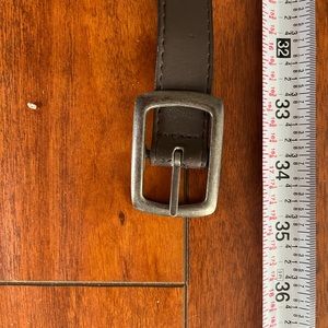 Skinny 33 inch black belt